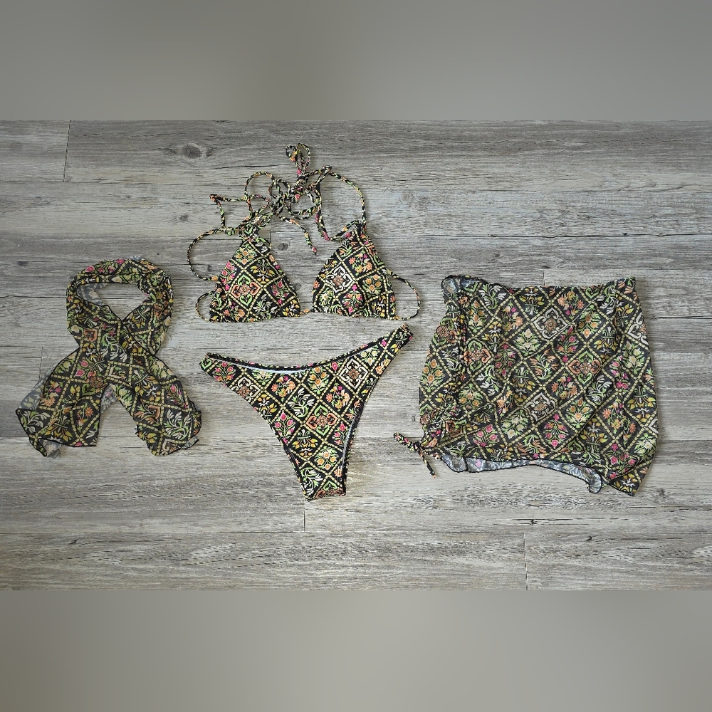 Colorful Geometric Bikini Set with Cover-Up